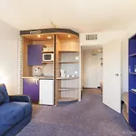 Canal Suites - Paris La Villette