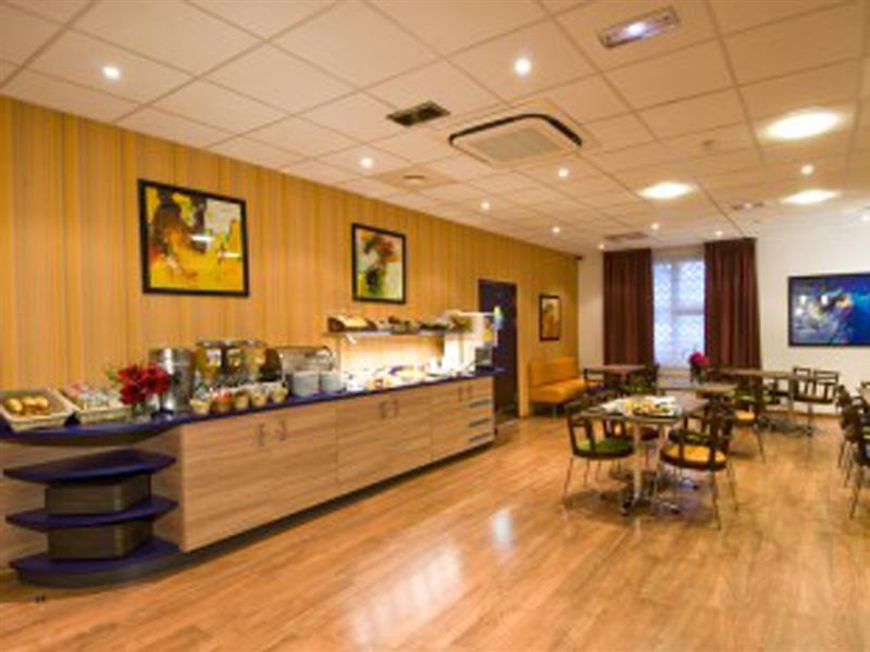 Canal - La Hotel 3*