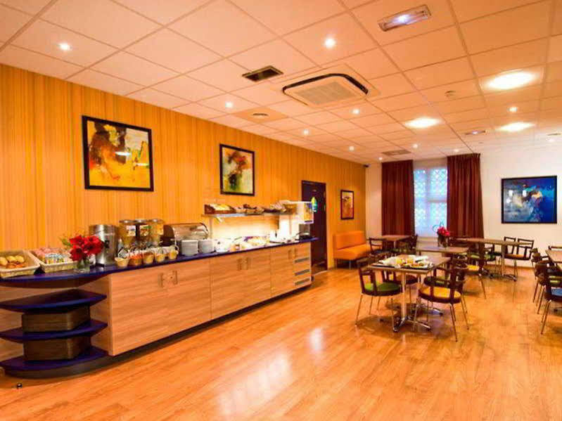 Canal - La Hotel 3*