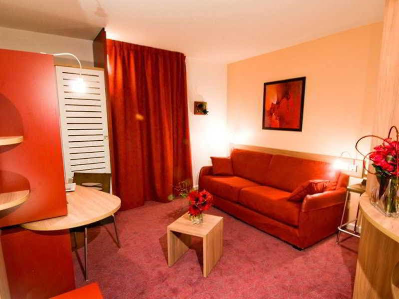 Hotel Canal - La